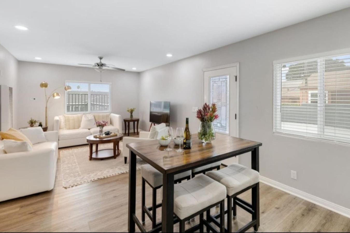 Apartment Leyla Pool Min To Downtown Freeways Beaches *
